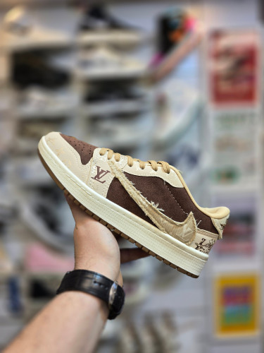 کتونی ترویس بدون ساق زنانه مدل F1